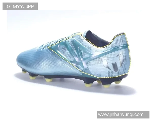 足球明星穿假鞋事件揭秘谁是背后的真相与影响