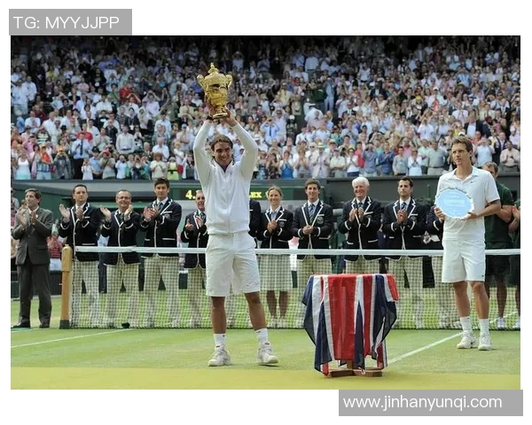 各大足球明星感人告别视频回顾他们辉煌职业生涯的最后一幕