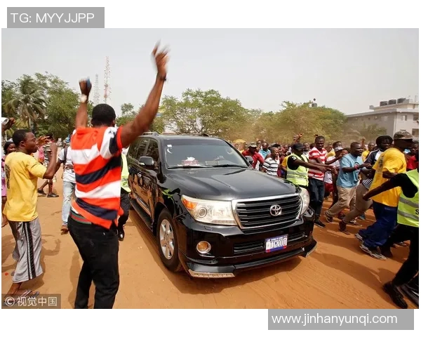 热烈欢迎足球明星归来，共同期待精彩赛季再创辉煌